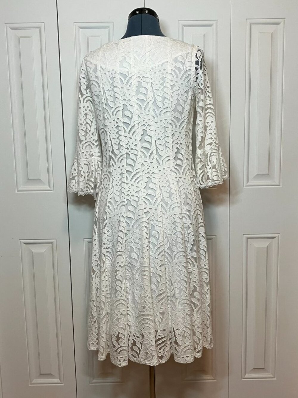 Rabbit Rabbit Rabbit Design NWT Ivory Lace Dress Size 6 - Picture 3 of 10